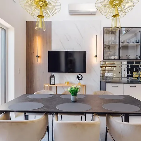 Apartament Luxury By Holidaysun * سيانوزيتي